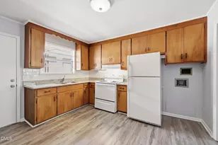 334 Clark St, Durham, NC 27701 - Photo 9