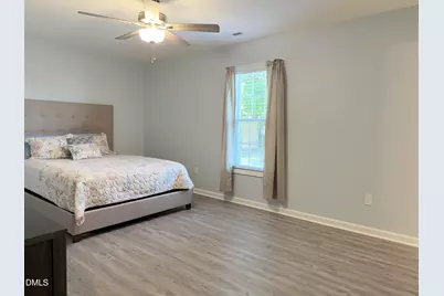 360 Oak Street, Roseboro, NC 28382 - Photo 9