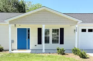 360 Oak St, Roseboro, NC 28382 - Photo 3