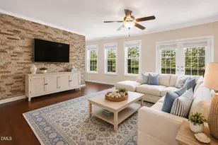 1000 Pebble Creek Crossing, Durham, NC 27713 - Photo 3