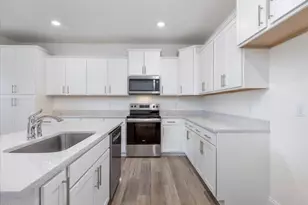 644 Sefton Park Dr, Zebulon, NC 27597 - Photo 29