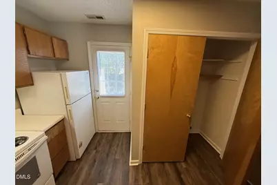 2905 Faversham Place, Raleigh, NC 27604 - Photo 7