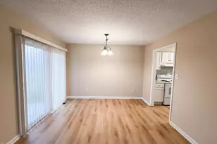 104 Arbuckle Ln, Cary, NC 27511 - Photo 7
