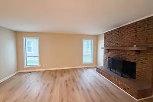 104 Arbuckle Ln, Cary, NC 27511 - Photo 3