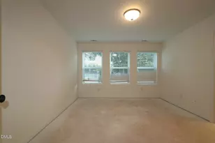 5028 Silver Brk Rd, Durham, NC 27703 - Photo 9