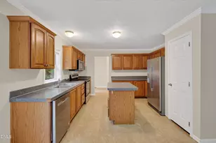126 Hunter Rd, Henderson, NC 27537 - Photo 3
