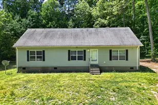 126 Hunter Rd, Henderson, NC 27537 - Photo 1