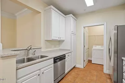 1401 Coopershill Drive #206, Raleigh, NC 27604 - Photo 5