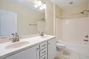 1401 Coopers Hill Dr, Raleigh, NC 27604 - Photo 17
