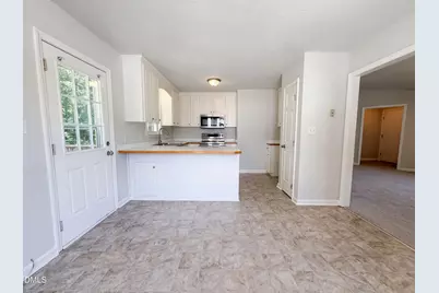 127 Carrie Drive, Archer Lodge, NC 27527 - Photo 7