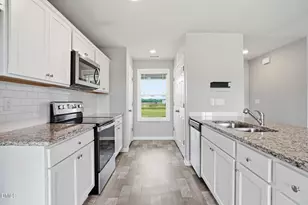 966 Hooks Rd, Fremont, NC 27830 - Photo 17