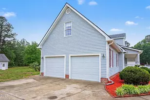 100 Linnett Ct, Youngsville, NC 27596 - Photo 5
