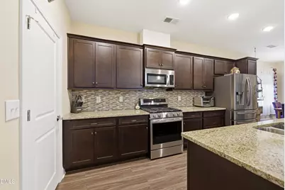 19 Onslow Drive, Clayton, NC 27520 - Photo 15