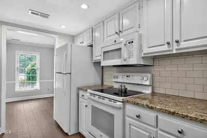 3128 Westbury, Raleigh, NC 27607 - Photo 9
