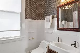 127 Forest Rd, Raleigh, NC 27605 - Photo 37