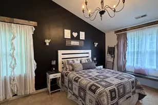 200 Bebington Dr, Cary, NC 27513 - Photo 5