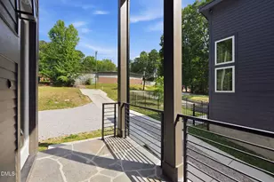 1124 E Geer St, Durham, NC 27704 - Photo 5