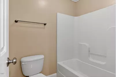 108 Shadow Oak Lane, Fayetteville, NC 28303 - Photo 17