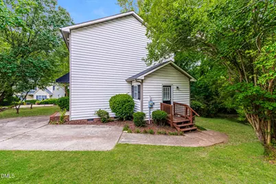 22 Knightsbridge Court, Durham, NC 27707 - Photo 19