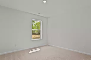 121 Claude St, La Grange, NC 28551 - Photo 15