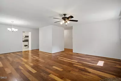 608 Princeton, Raleigh, NC 27609 - Photo 7