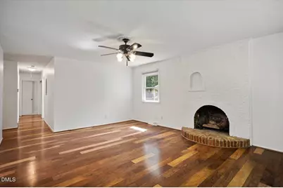 608 Princeton, Raleigh, NC 27609 - Photo 5