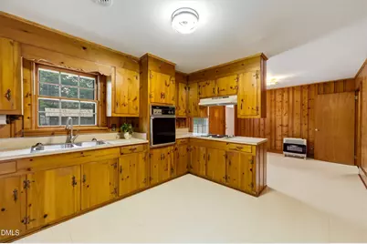 5257 US 64 Alt E, Conetoe, NC 27819 - Photo 11