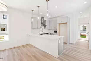 425 Eugene St, Durham, NC 27701 - Photo 9