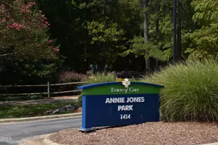 111 Inverness Ct, Cary, NC 27511 - Photo 29