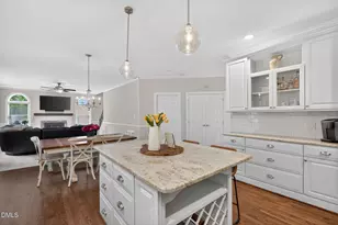 106 Aberson Ct, Cary, NC 27519 - Photo 15