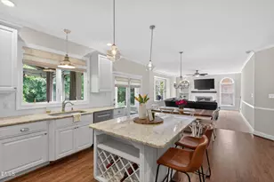 106 Aberson Ct, Cary, NC 27519 - Photo 11