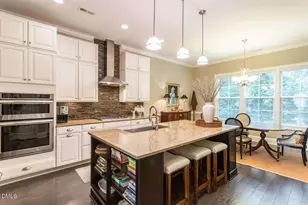 225 Penley Cir, Raleigh, NC 27609 - Photo 5