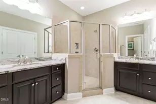 225 Penley Cir, Raleigh, NC 27609 - Photo 9