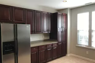 3015 Freeport Dr, Cary, NC 27519 - Photo 9