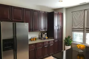 3015 Freeport Dr, Cary, NC 27519 - Photo 3