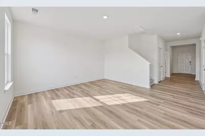 513 Hipwood Drive, Zebulon, NC 27597 - Photo 3