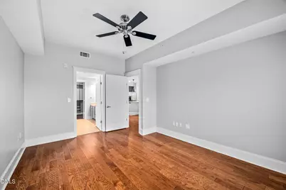 222 Glenwood, Raleigh, NC 27603 - Photo 11
