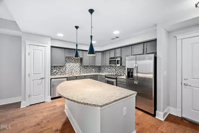 222 Glenwood, Raleigh, NC 27603 - Photo 5