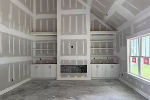 179 Bandelier Dr, Selma, NC 27576 - Photo 3