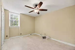 5000 Cedarwood Dr, Raleigh, NC 27609 - Photo 15