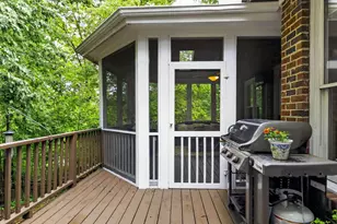 304 Rhododendron Dr, Chapel Hill, NC 27517 - Photo 39