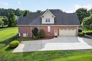 5717 Buteo Ct, Fuquay Varina, NC 27526 - Photo 5