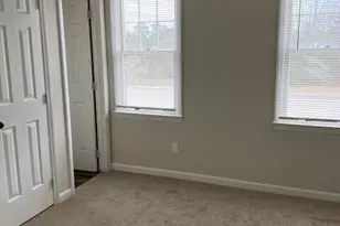 8025 Perry Creek Rd, Raleigh, NC 27616 - Photo 5