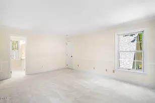 2 Foxridge Rd, Chapel Hill, NC 27514 - Photo 37