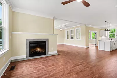 420 W Corbin Street, Hillsborough, NC 27278 - Photo 9