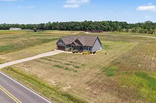3587 Hannah Creek Rd, Benson, NC 27504 - Photo 3