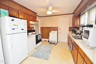 1713 Lower Hopedale Rd, Burlington, NC 27217 - Photo 9