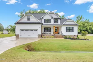 257 Hampshire Ct, Four Oaks, NC 27524 - Photo 3