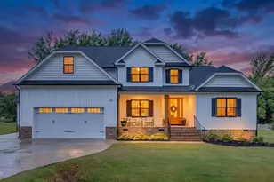 257 Hampshire Ct, Four Oaks, NC 27524 - Photo 5