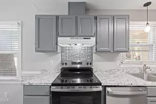 8901 Campfire Trail, Raleigh, NC 27615 - Photo 7